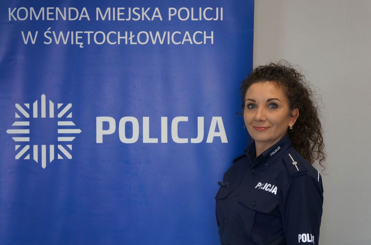 Na zdjęciu pełniąca obowiązki Oficera Prasowego KMP w Świętochłowicach mł. asp. Anna Hryniak