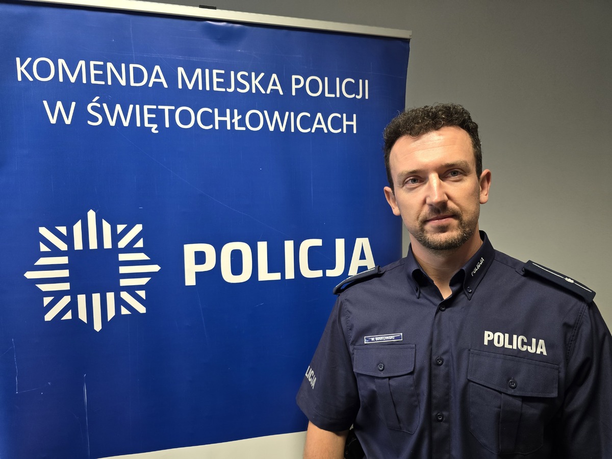 zdjęcie przedstawia dzielnicowego