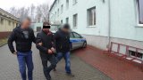 Zatrzymany 32-letni mieszkaniec Rudy Śląskiej chwilę po zatrzymaniu przez policjantów WK.