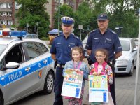 Finał konkursu &quot;Policjant w oczach dziecka&quot;, który odbył się 11 czerwca pod świętochłowickim &quot;Atrium&quot;. Wydarzenie to połączone było z akcją profilaktyczną świętochłowickich stróżów prawa.