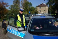 Spotkanie policji z przedszkolakami - prelekcja na temat bezpieczeństwa.
