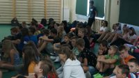 Prelekcja prowadzona była dla uczniów klas siódmych szkoły podstawowej.