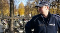 Policjanci podczas akcji &quot;Znicz 2018&quot;.