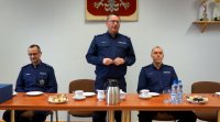 Na zdjęciu insp. Brzozowski, nadkom. Sokołowski oraz nadkom. Szynol.