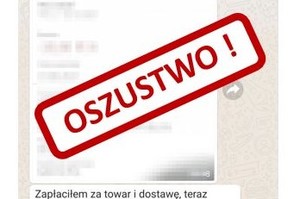 zamazana rozmowa na komunikatorze internetowym z dużym napisem w kolorze czerwonym &quot;oszustwo&quot;