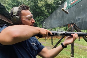 na zdjęciu trening strzelecki policjantów