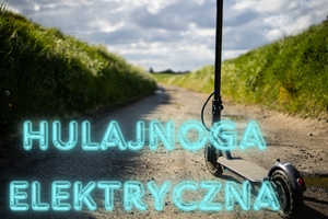 zdjęcie przedstawia hulajnogę elektryczną na polnej drodze