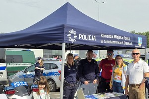 zdjęcie przedstawia stoisko profilaktyczne