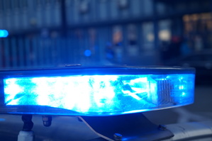 zdjęcie przedstawia sygnał błyskowy radiowozu