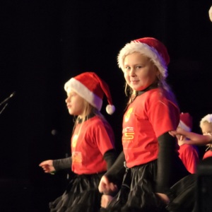 zdjęcie przedstawia występ artystyczny