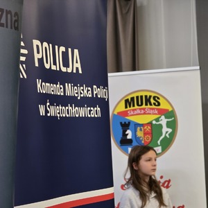 zdjęcie przedstawia rollup policyjny