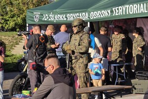 zdjęcie przedstawia uczestników pikniku